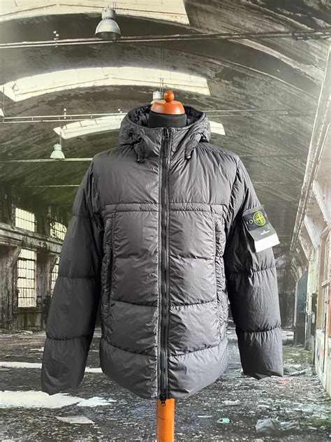 stone island garment dyed crinkle reps ny down jacket